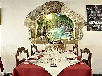 Logis Au Relais Aspois Hotel