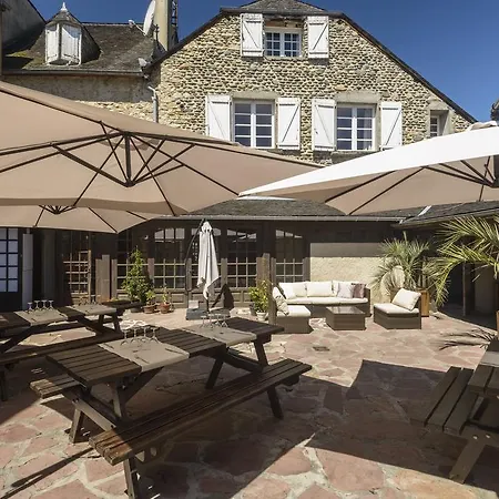 Hotel Logis Au Relais Aspois 2*