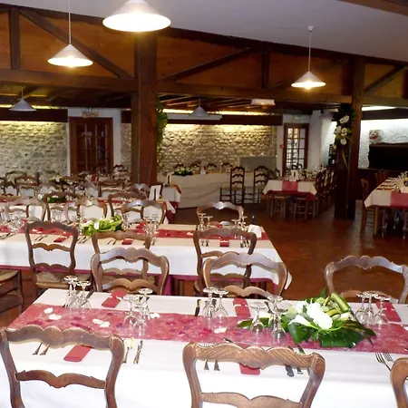 Logis Au Relais Aspois Gurmencon